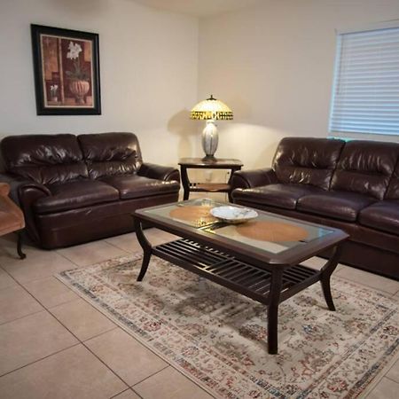 Spacious Home, Close To Attractions, Sleeps 4 Orlando Exterior photo