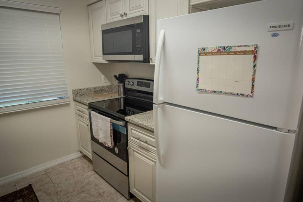 Spacious Home, Close To Attractions, Sleeps 4 Orlando Exterior photo